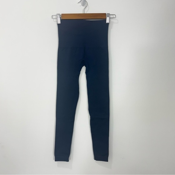 Spanx Look At Me Now Leggings Women’s XS | Port Navy | Sculpting High-Rise - Picture 4 of 12